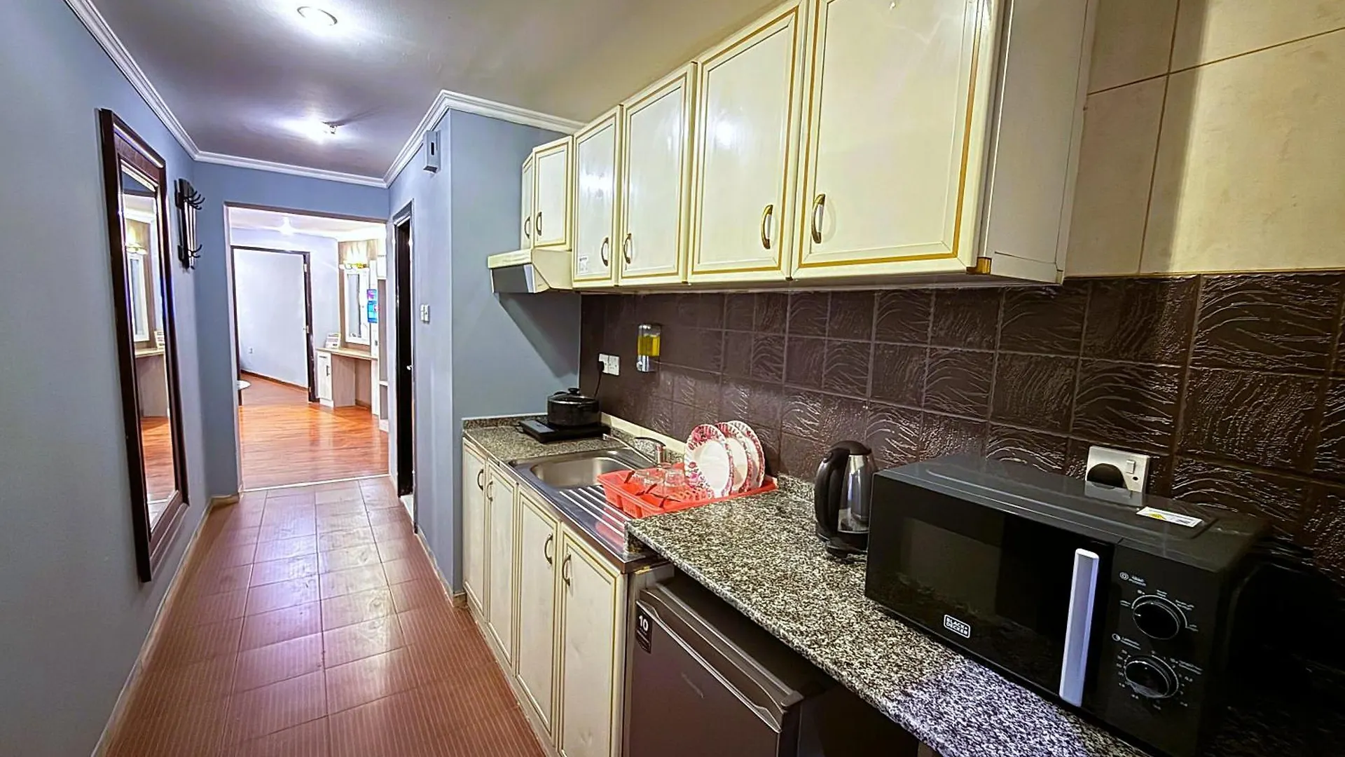 Hafez Hotel Apartments - Al Ras Metro Station Dubai 3*,