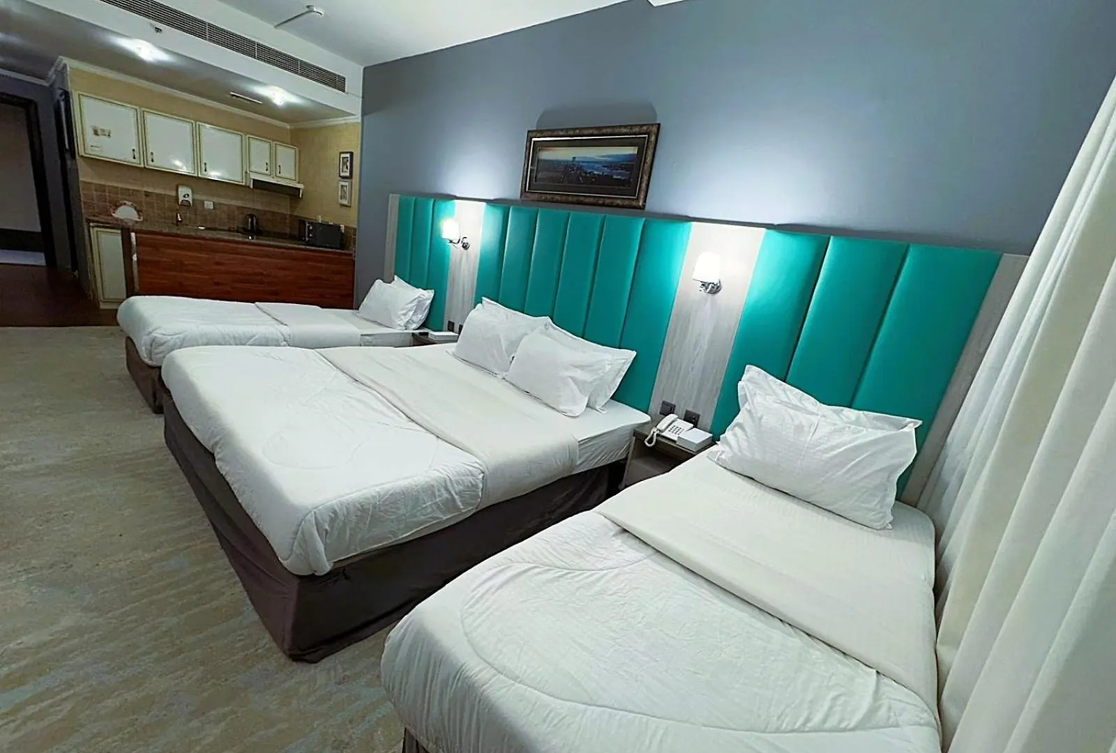 Hafez Hotel Apartments - Al Ras Metro Station Dubai 3*,