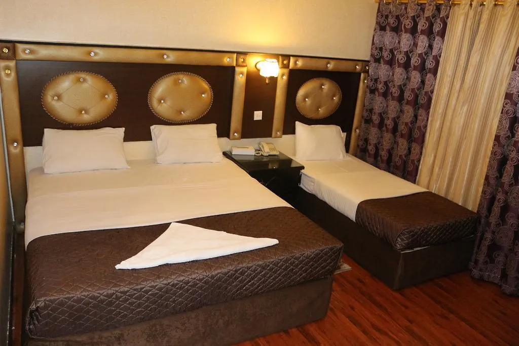 Hafez Hotel Apartments - Al Ras Metro Station Dubai