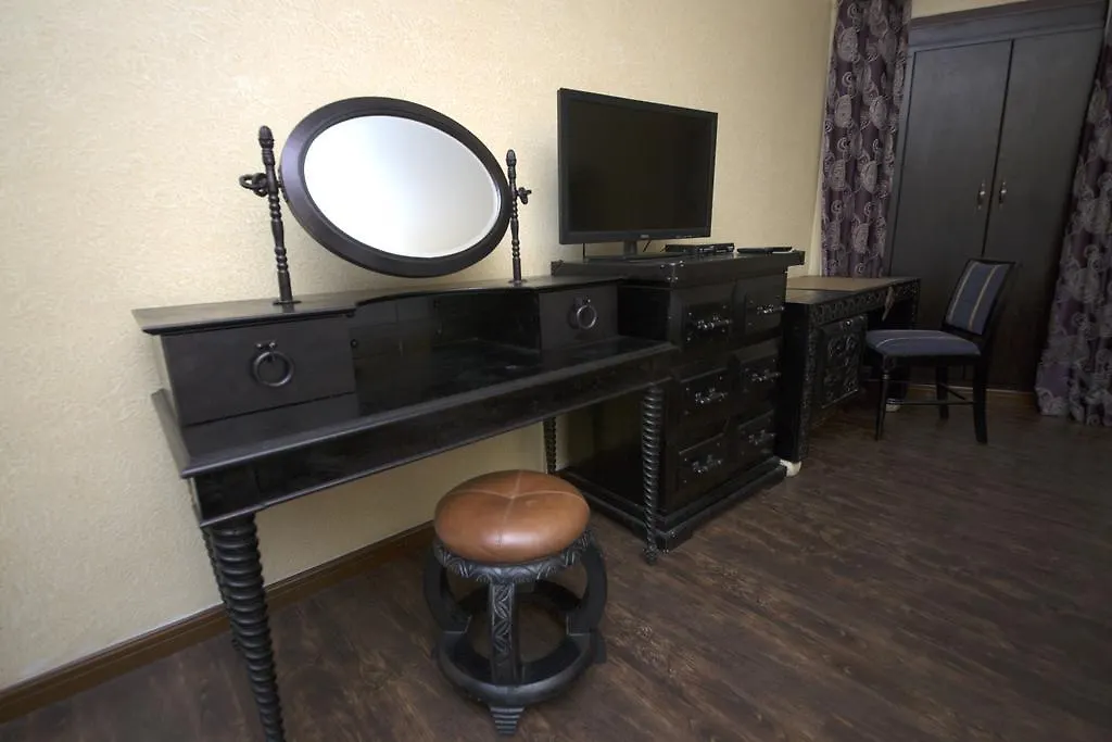 Hafez Hotel Apartments - Al Ras Metro Station Dubai